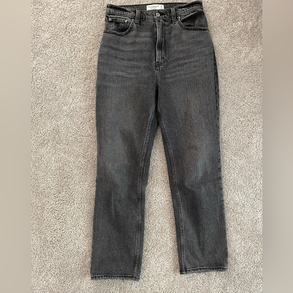 Abercrombie ankle straight ultra high rise jeans in curve love size 2